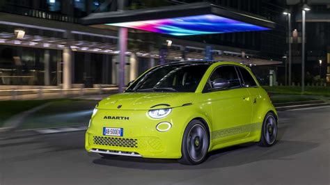 fiat 500 electric abarth.